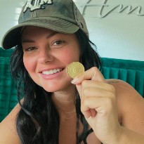 TIRR Memorial Hermann patient, April Favino, celebrates recovery.