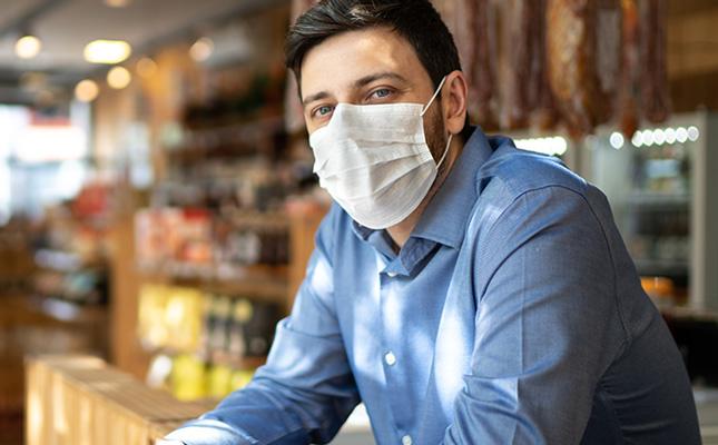 Gentleman wearing a mask