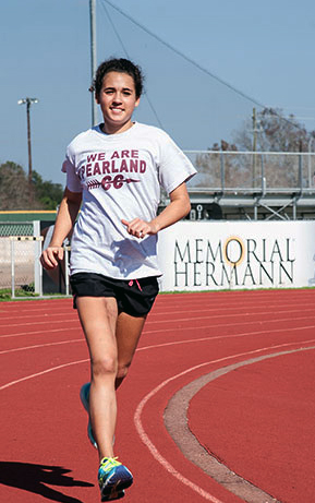 Hannah Hendricks running